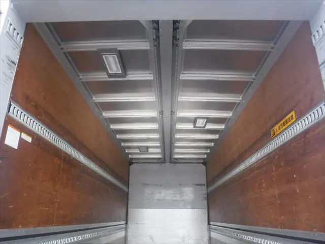 三菱 ファイター 2KG-FK64F(2WD)の写真21