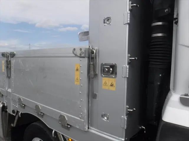 三菱 スーパーグレート 2PG-FS75HZ(8x4)の写真10