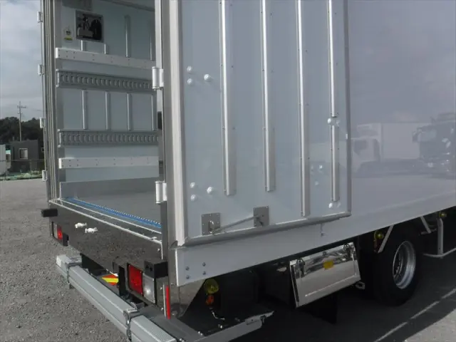 日野 レンジャー 2KG-FD2ABG(2WD)の写真20