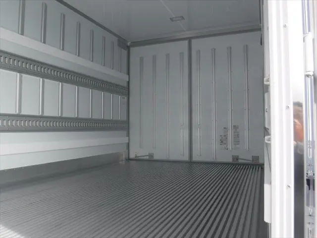 日野 レンジャー 2KG-FD2ABG(2WD)の写真36