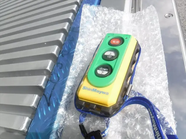 日野 レンジャー 2KG-FD2ABG(2WD)の写真40