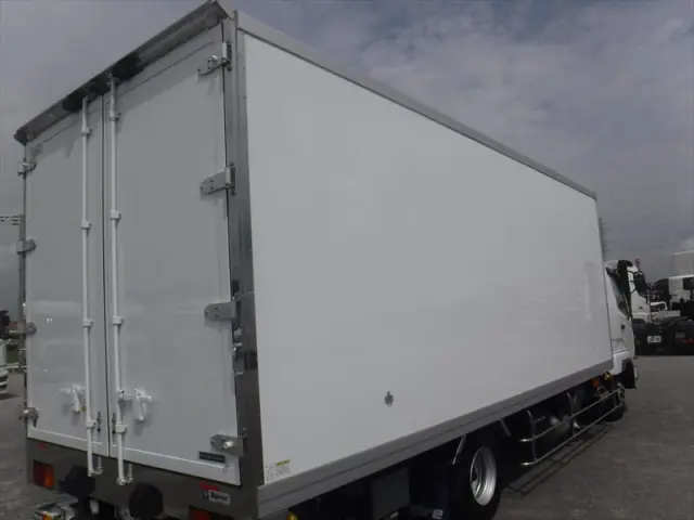 三菱 ファイター 2KG-FK65F(2WD)の写真12