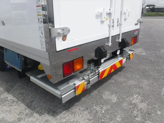 三菱 ファイター 2KG-FK65F(2WD)の写真17