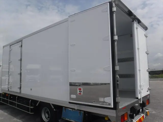 三菱 ファイター 2KG-FK65F(2WD)の写真21