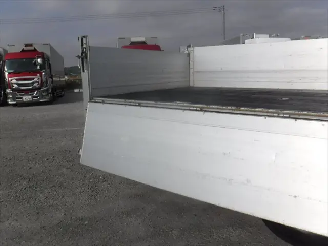 日野 レンジャー 2KG-FD2ABA(2WD)の写真26