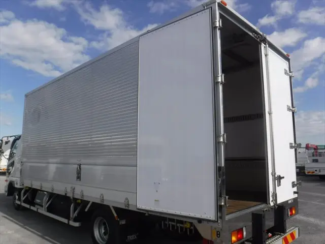 三菱 ファイター 2KG-FK65F(2WD)の写真17