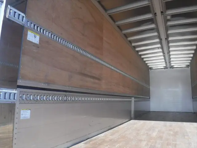 いすゞ ギガ 2PG-CYJ77C(8x4)の写真40