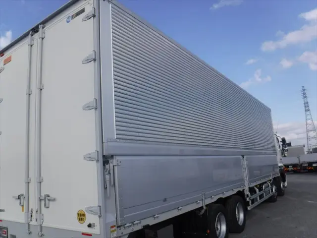 日野 プロフィア 2DG-FW1AHC(8x4)の写真9