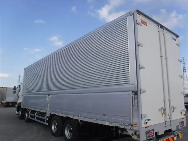 日野 プロフィア 2DG-FW1AHC(8x4)の写真15