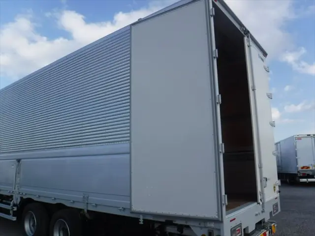 日野 プロフィア 2DG-FW1AHC(8x4)の写真26