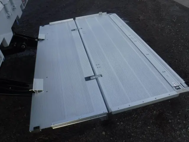 日野 プロフィア 2DG-FW1AHC(8x4)の写真35