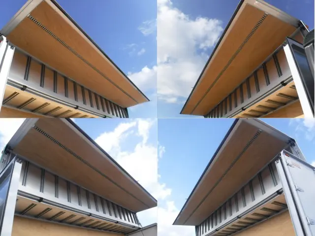 日野 プロフィア 2DG-FW1AHC(8x4)の写真44