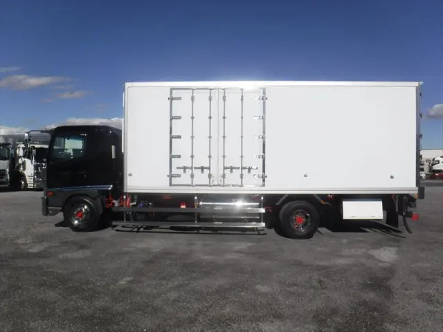 日野 レンジャー 2KG-FD2ABA(2WD)の写真6