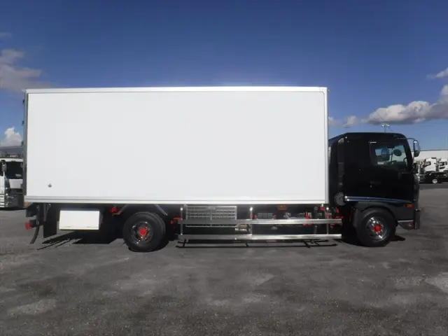 日野 レンジャー 2KG-FD2ABA(2WD)の写真11