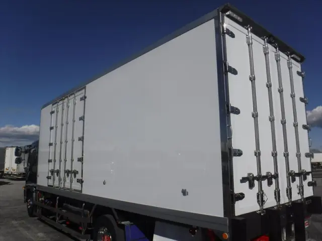 日野 レンジャー 2KG-FD2ABA(2WD)の写真19