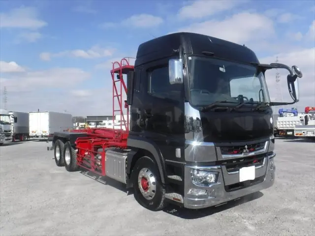 三菱 スーパーグレート 2PG-FV70HY(2WD)の写真4