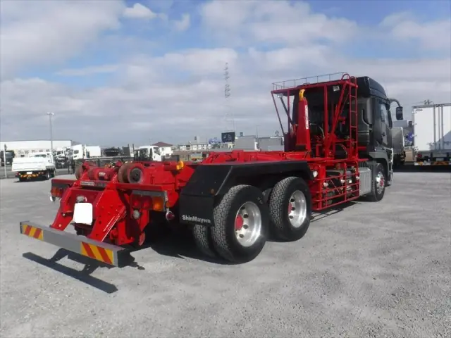 三菱 スーパーグレート 2PG-FV70HY(2WD)の写真9