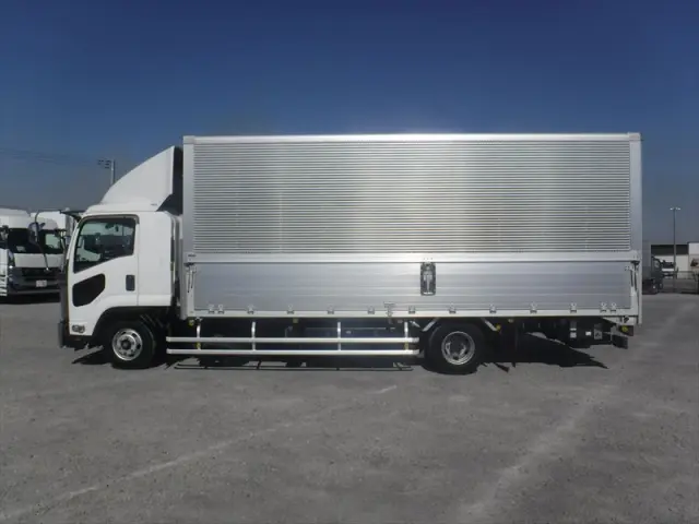 いすゞ フォワード 2RG-FRR90T2(2WD)の写真9