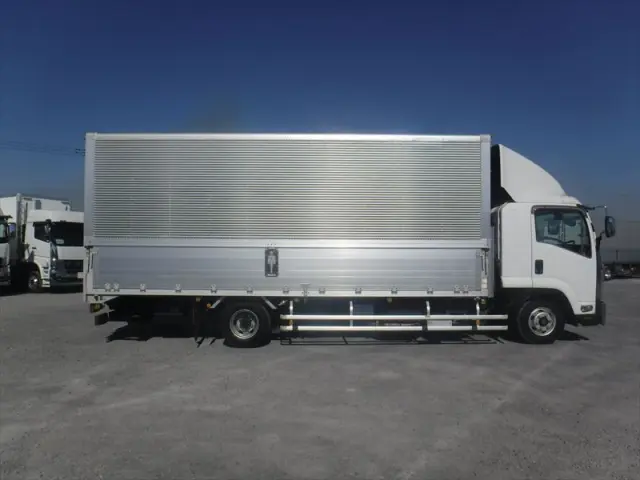 いすゞ フォワード 2RG-FRR90T2(2WD)の写真10