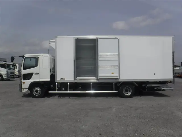 日野 レンジャー 2KG-FD2ABG(2WD)の写真7