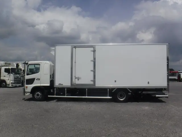 日野 レンジャー 2KG-FD2ABG(2WD)の写真6