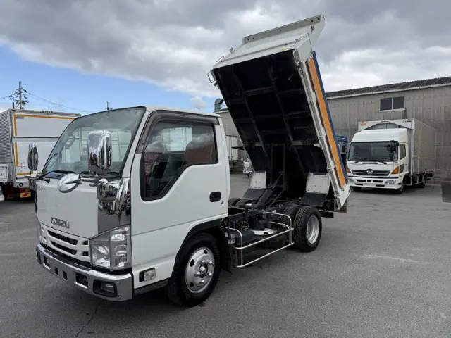 いすゞ エルフ 2RG-NKR88AD(2WD)の写真10