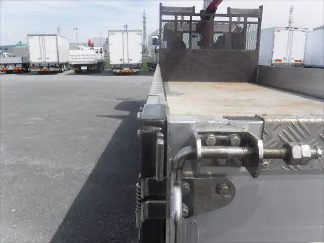 日野 レンジャー 2PG-FD2ABA(2WD)の写真18