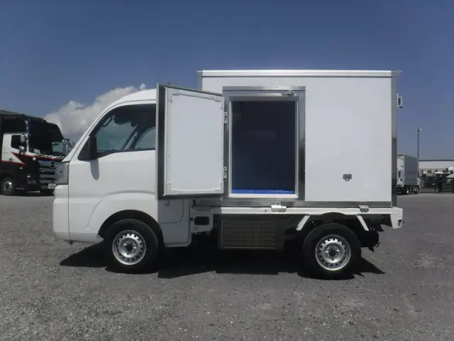 ダイハツ ハイゼットトラック 3BD-S500P(2WD)の写真7