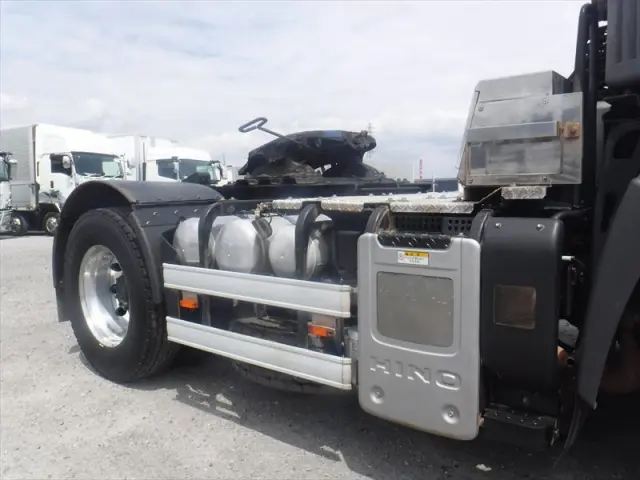 日野 プロフィア QPG-SH1EDDG(2WD)の写真6