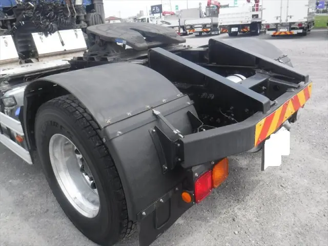 日野 プロフィア QPG-SH1EDDG(2WD)の写真16