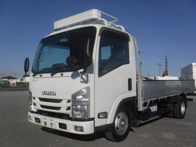 いすゞ エルフ 2RG-NLR88AR(2WD)の写真1