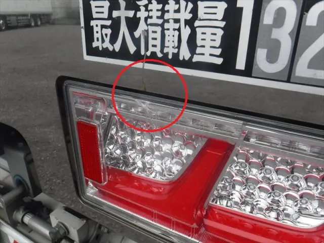 いすゞ ギガ 2PG-CYJ77C(8x4)の写真13