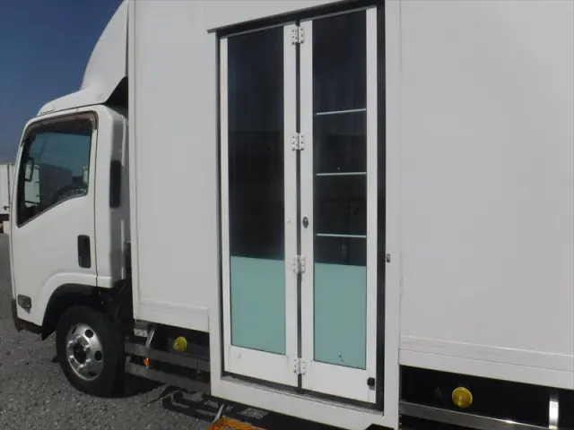 いすゞ エルフ TKG-NPS85AN(2WD)の写真5