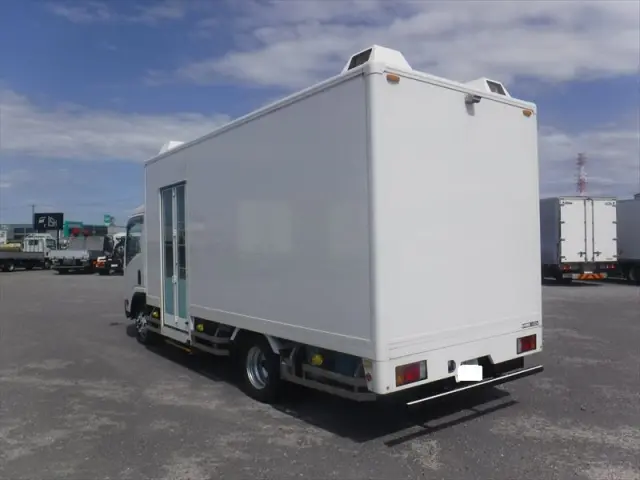 いすゞ エルフ TKG-NPS85AN(2WD)の写真34