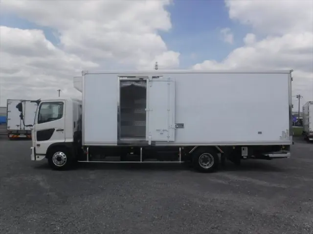 日野 レンジャー 2KG-FC2ABG(2WD)の写真7