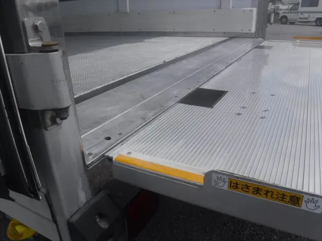 日野 レンジャー 2KG-FC2ABG(2WD)の写真40