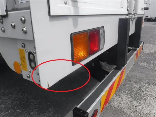 三菱 ファイター 2KG-FK61F(2WD)の写真19