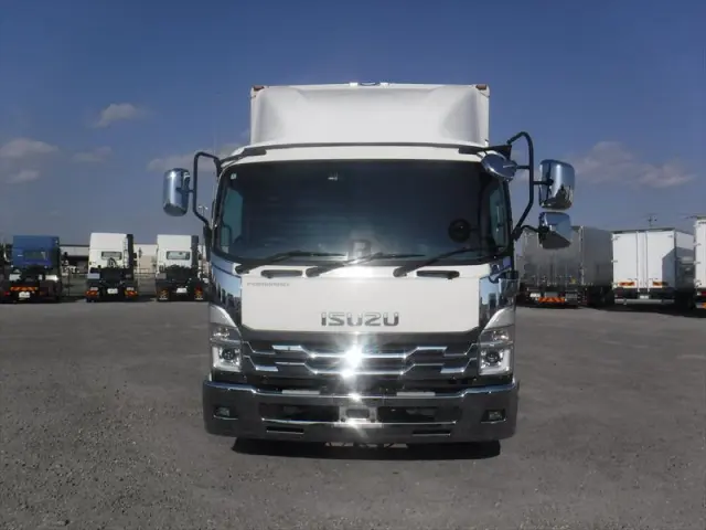 いすゞ フォワード 2RG-FRR90T2(2WD)の写真6