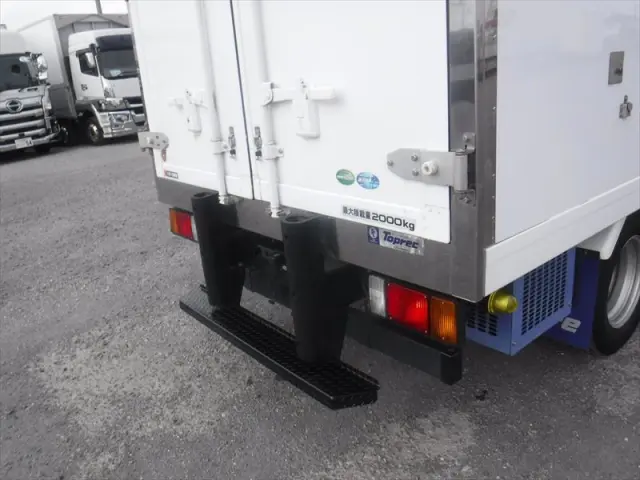 いすゞ エルフ 2RG-NLR88AN(2WD)の写真12
