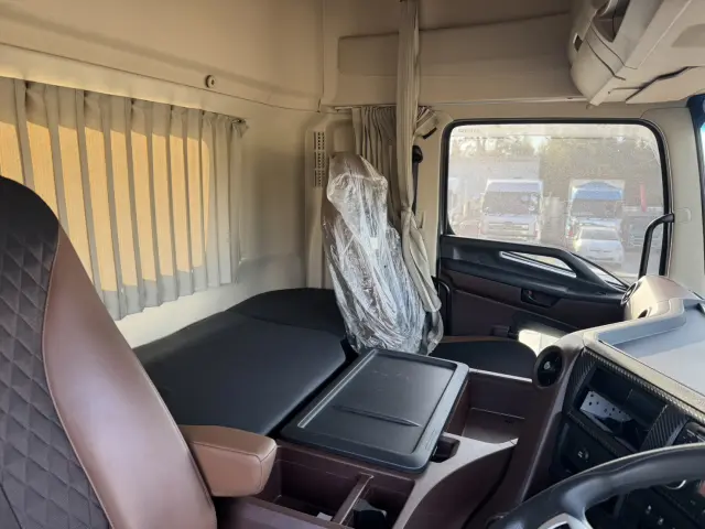 日野 プロフィア 2DG-SH1EDGGの写真9