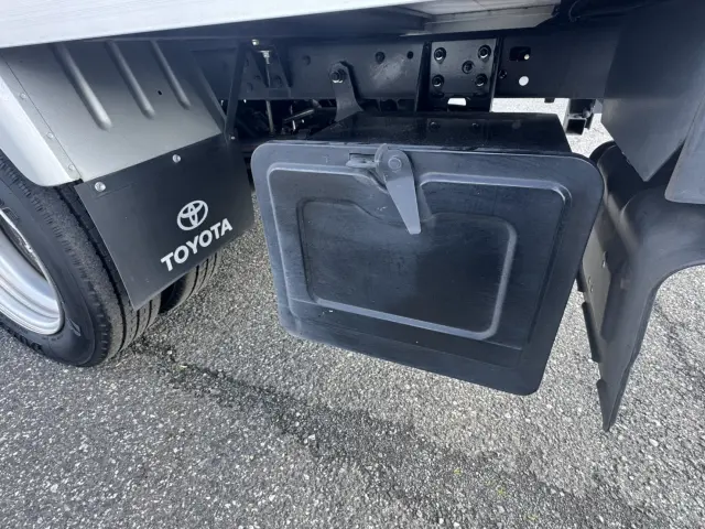 トヨタ ダイナ QDF-KDY221の写真9