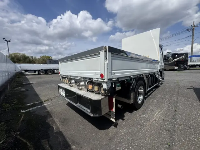 いすゞ エルフ ＫＣ-ＮＫＲ66ＥＡの写真4