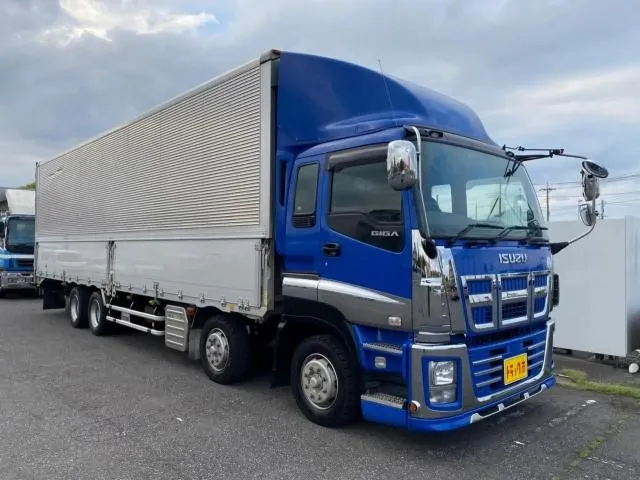 いすゞ ギガ QKG-CYJ77A(8x4)の写真18