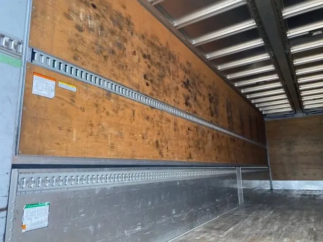 いすゞ ギガ QKG-CYJ77A(8x4)の写真21