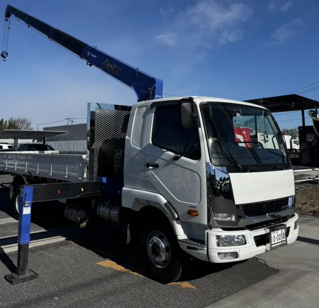 三菱 ファイター 2ＫＧ-ＦＫ61Ｆの写真1