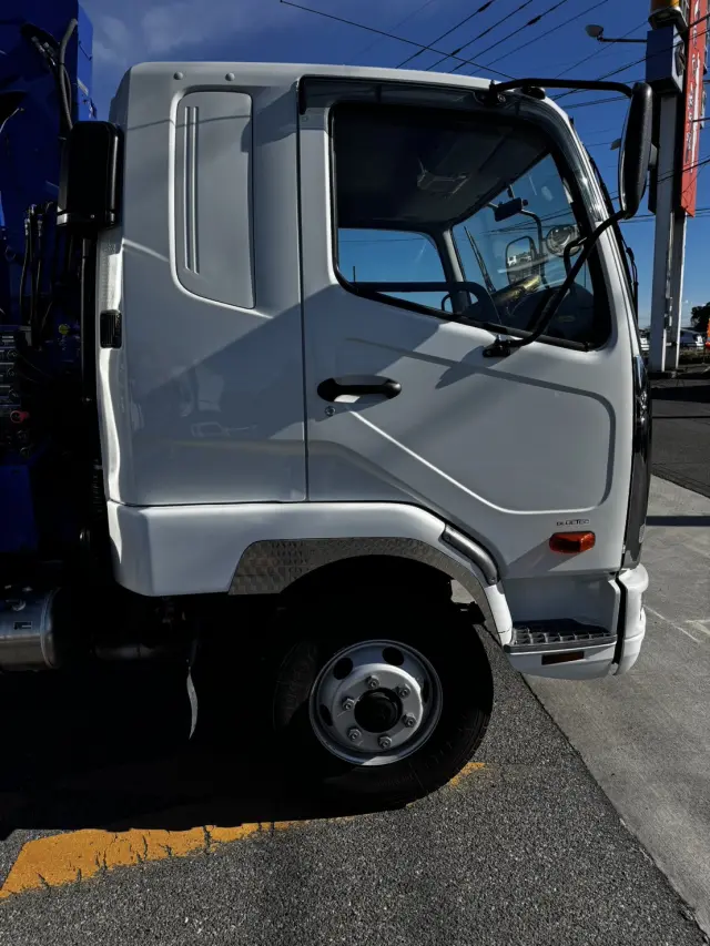 三菱 ファイター 2ＫＧ-ＦＫ61Ｆの写真9