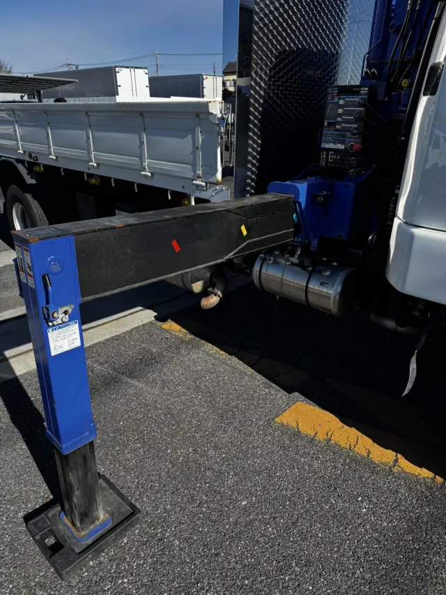 三菱 ファイター 2ＫＧ-ＦＫ61Ｆの写真11