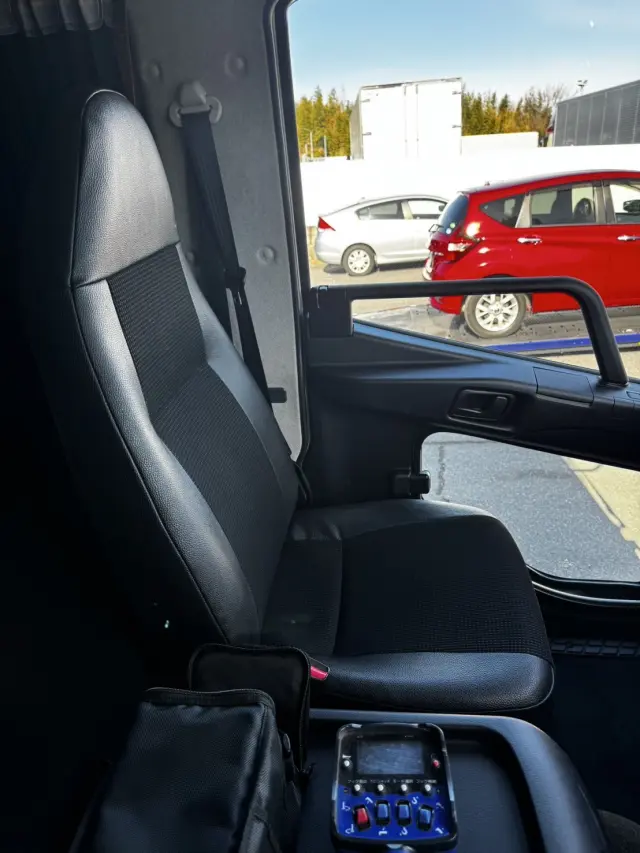 三菱 ファイター 2ＫＧ-ＦＫ61Ｆの写真15