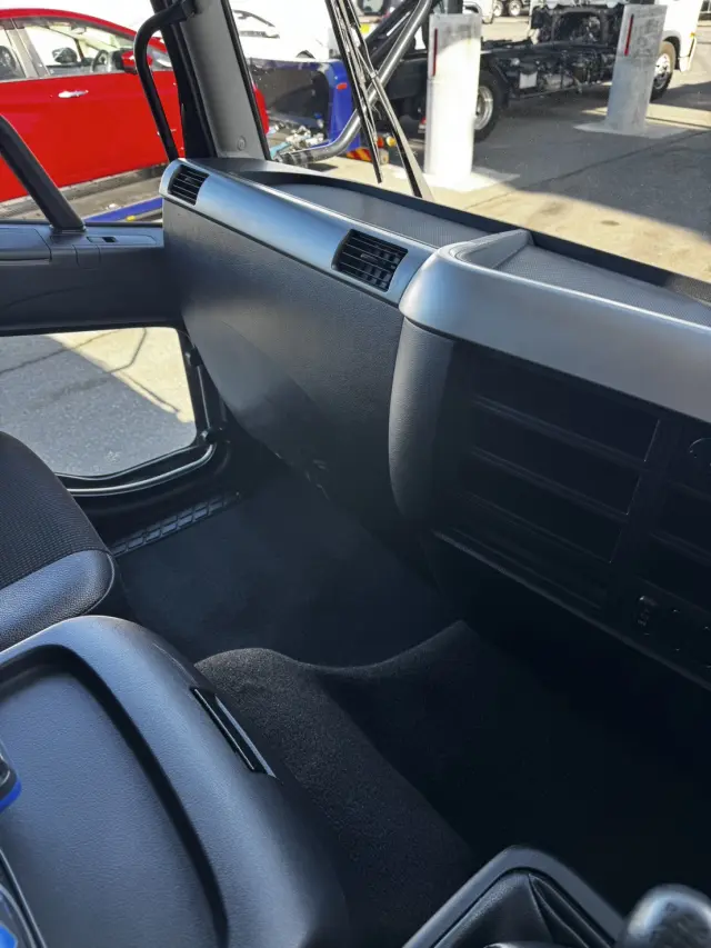 三菱 ファイター 2ＫＧ-ＦＫ61Ｆの写真17