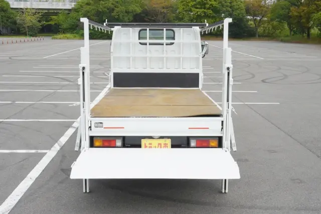 三菱 キャンター 2PG-FDA50(4WD)の写真18